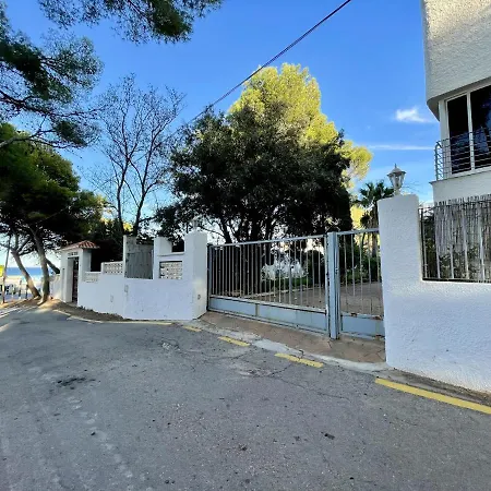 Apartmento En Rotas Con Piscina 아파트