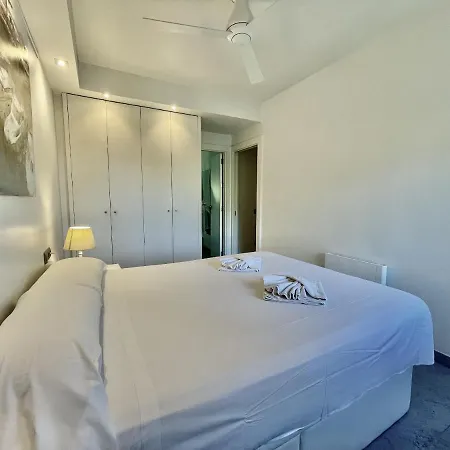 아파트 Apartmento En Rotas Con Piscina 데니아