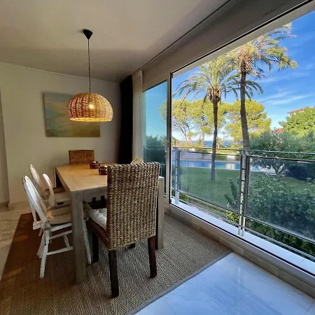 아파트 Apartmento En Rotas Con Piscina 데니아